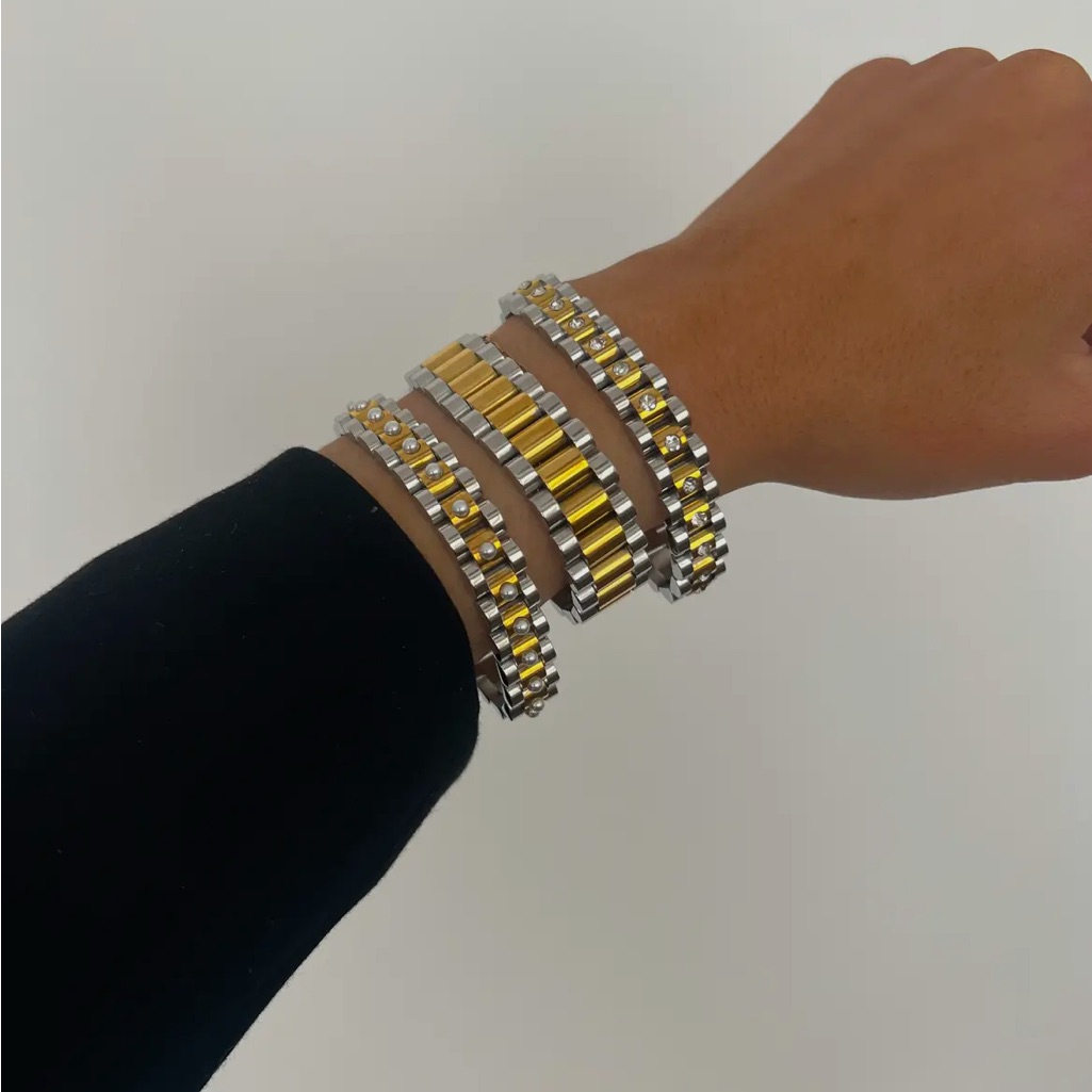 Elegant 18k Yellow Gold And Silver Bracelet